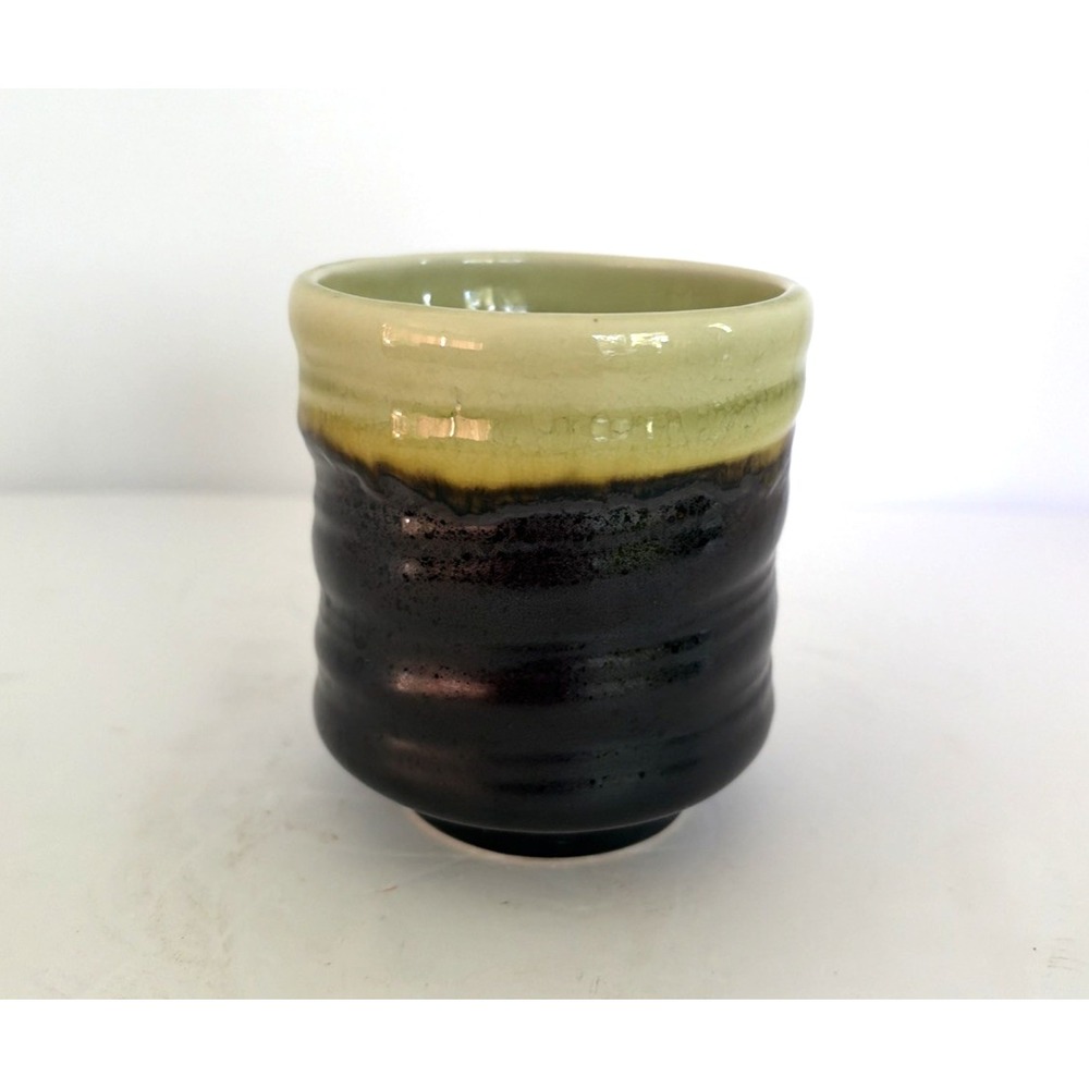 Japanese Pottery Yunomi Tea Cup Handcrafted Stoneware Brown / Green Glaze